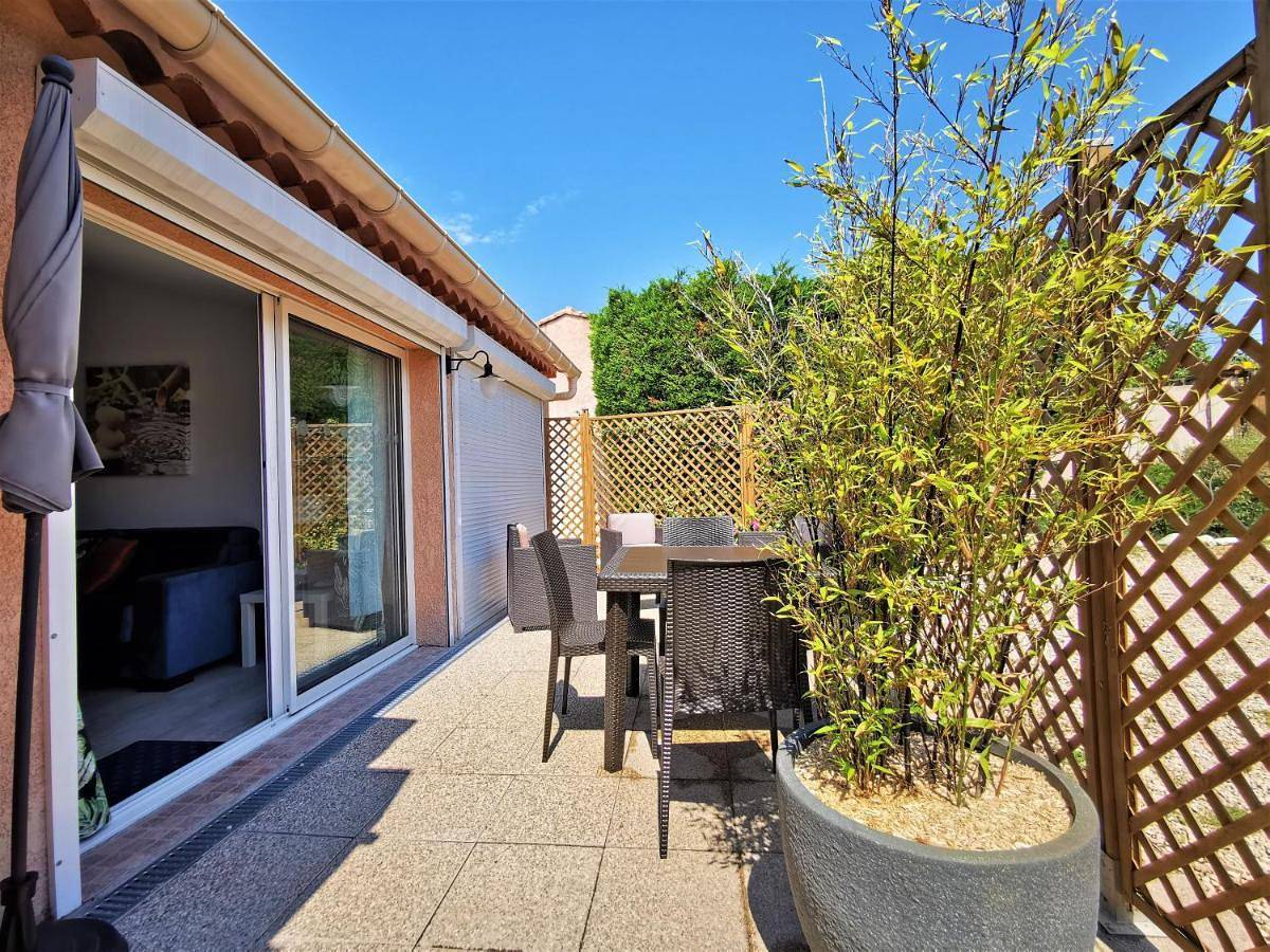 Appartement entier, Gîte de l Etangperdu in Pujaut, Région de Nîmes