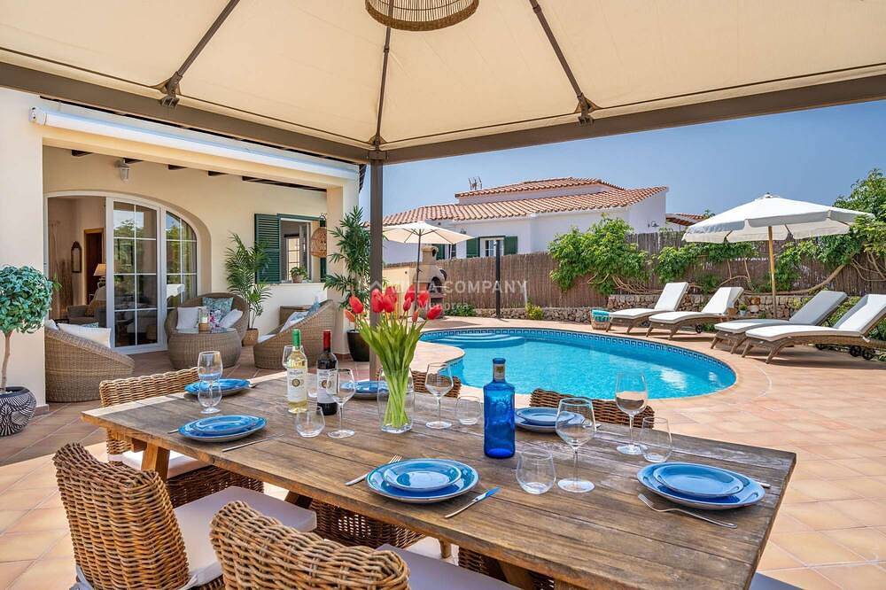 Fabulous Villa Just 10 Minutes Walk to the Beach in Cala en Porter, Alaior Municipality