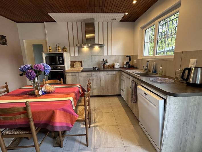 Gîte pour 6 personnes, avec terrasse et jardin dans Morcenx-la-Nouvelle - 2