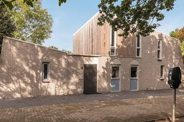 Ferienhaus für 12 Personen, mit Terrasse und Sauna in Schouwen-Duiveland
