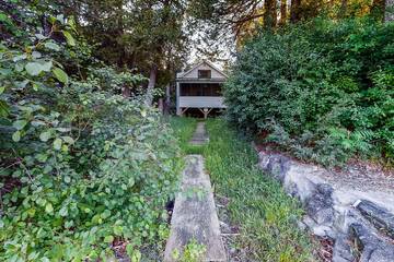 Glamping for 8 Guests in Lake Champlain, Vermont, Picture 2