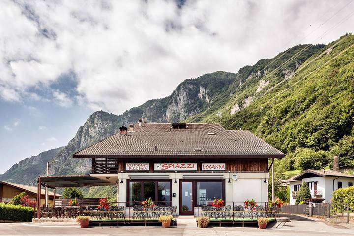 Maison d’hôte pour 2 personnes, avec vue ainsi que vue sur le lac et terrasse