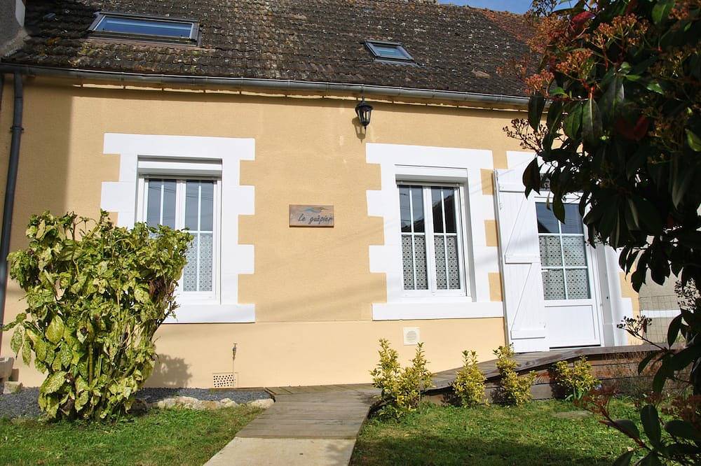 Green escape and disconnection at Gîte le Guêpier in Prissac, Le Blanc und Umgebung