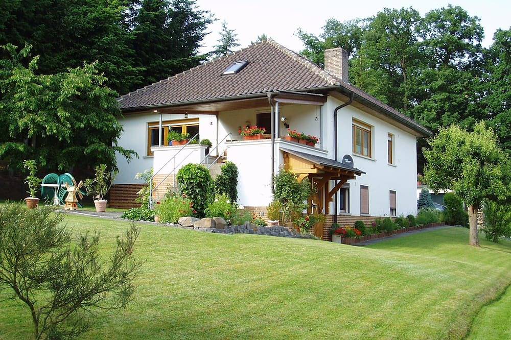 Ganze Wohnung, Ferienwohnung Zum Murmeltier in Hemfurth-Edersee, Edertal