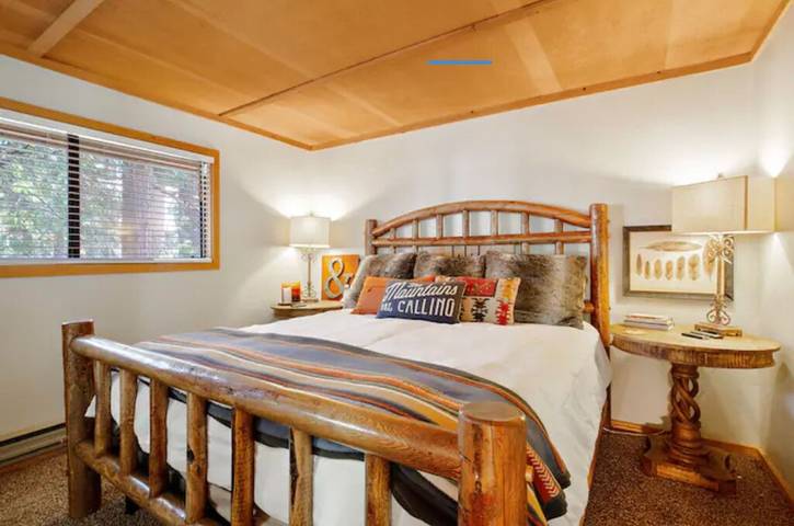 Vacation apartment for 10 people, with pool and balcony, with pets in Shaver Lake