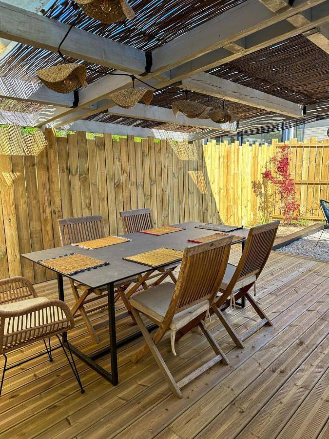 Location de vacances pour 5 personnes, avec terrasse ainsi que vue et jardin dans Raguénez - 3