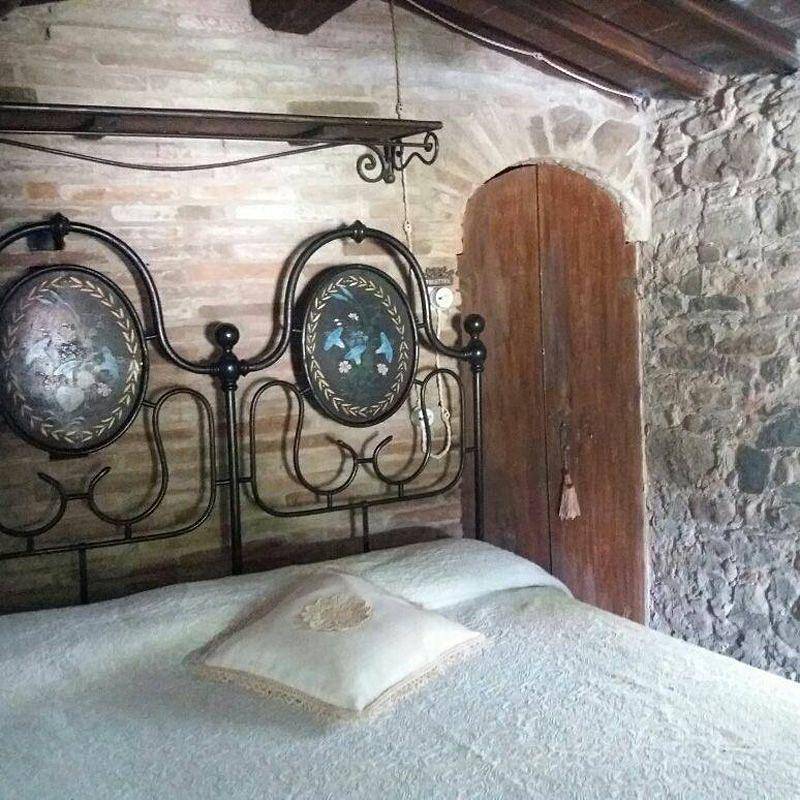 Ganze Ferienwohnung, Landgut "Il Molino" mit Terrasse und Garten in Poppi, Casentino