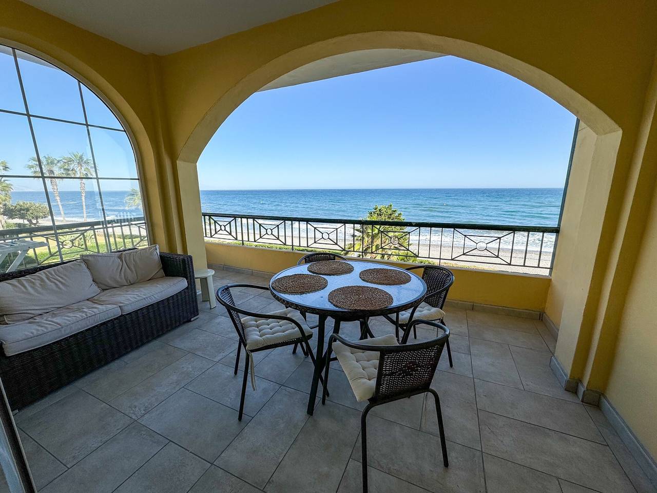Ganze Wohnung, Ferienwohnung 'Seaview Peñoncillo' mit Meerblick, Wlan und Klimaanlage in Torrox Costa, Torrox