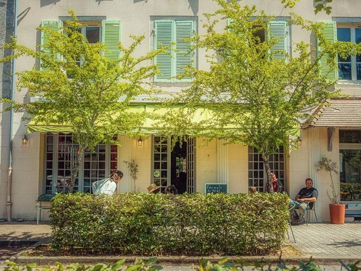 Hôtel pour 2 personnes, avec terrasse et vue à Bellac - 2