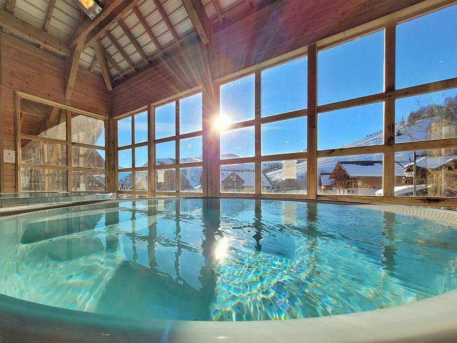 Résidence Les Fermes de Saint Sorlin - Apartment 12 persons - 5-room duplex flat + mountain corner - 10-12 people in Saint-Sorlin-d'Arves, Saint-Jean-de-Maurienne region