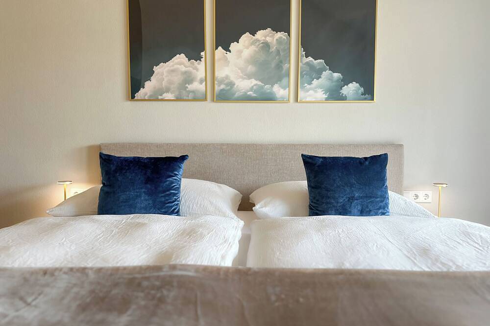 Ganze Wohnung, \"Five\"-Premium Apartment, exklusive 4-Zi-Penthouse-Wohnung, Nähe Salzburg in Seekirchen am Wallersee, Bezirk Salzburg-Umgebung