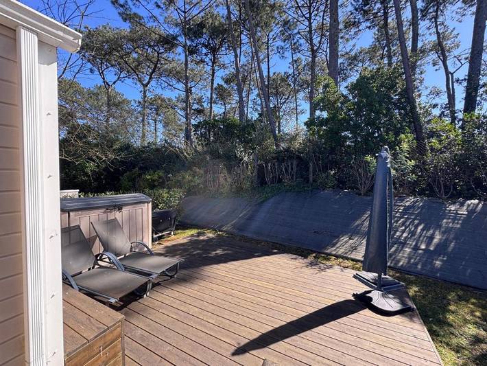 Camping pour 6 personnes, avec terrasse et jardin ainsi que vue et piscine, animaux acceptés à Lège-Cap-Ferret - 4