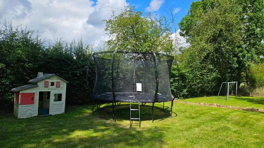 Location de vacances pour 15 personnes, avec jardin à Daverdisse - 2