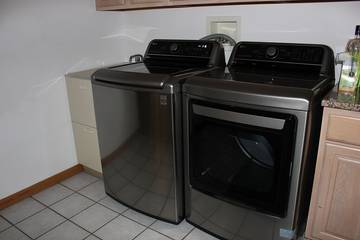 Vacation House for 25 Guests in Hidden Valley, Pennsylvania, Picture 3