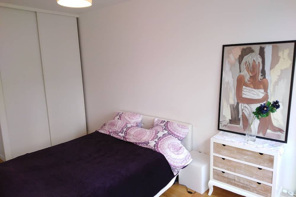 Apartamento entero, Hermosas 2 habitaciones de 43 m² a 10 minutos de París. in Boulogne-Billancourt, Altos del Sena
