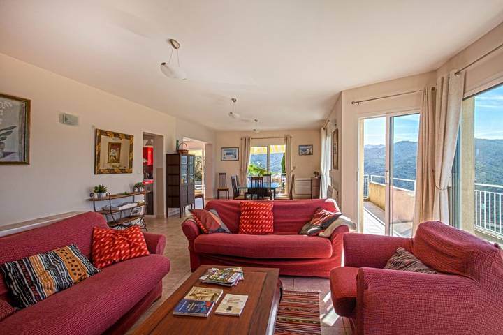 Location de vacances pour 9 personnes, avec piscine et jardin à Saint-Florent - 3