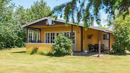 Ferienhaus für 4 Personen, mit Garten und Terrasse in Nordborg