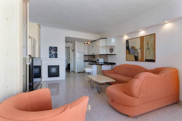 Apartamento entero, Apartamento de vacaciones 'Apartamento Yumbo Atlantis' con piscina compartida, jardín y Wi-Fi in Maspalomas, San Bartolomé de Tirajana