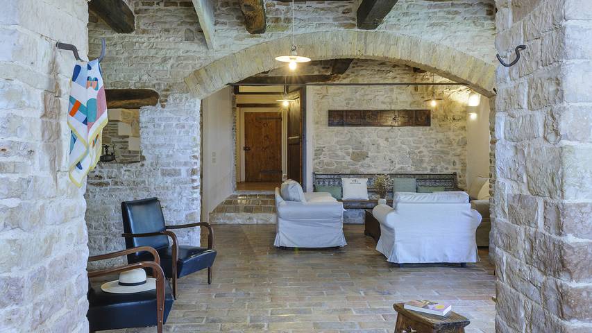 Checello 12, Emma Villas in Cagli, Valle del Metauro