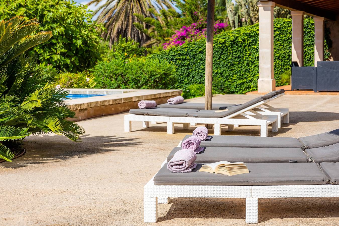 Holiday Home "Cas Batlet Antonia" with Pool, Terrace, Sea & Mountain View in s'Horta, Felanitx