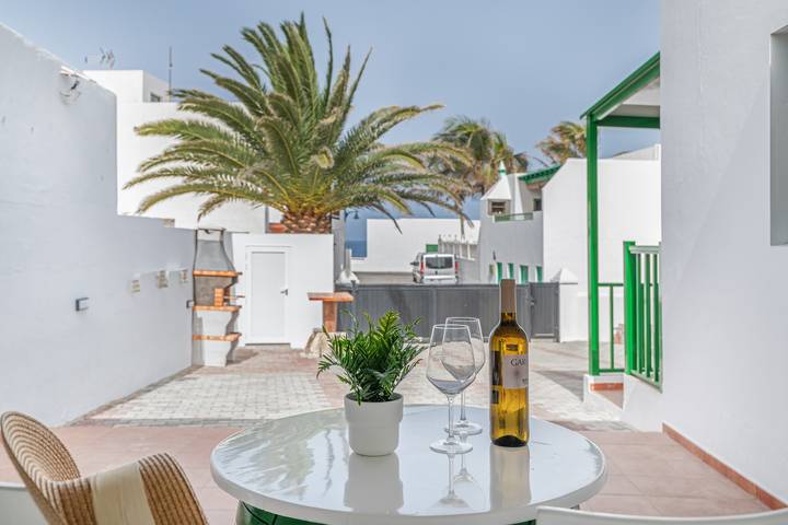Ferienhaus 'Barriguita El Golfo' mit Balkon und Wi-Fi in El Golfo, Yaiza