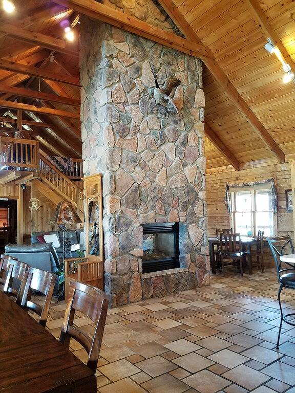 Hocking Hills Luxury Lodge - Schlafmöglichkeiten für maximal 20 Gäste in Hocking County