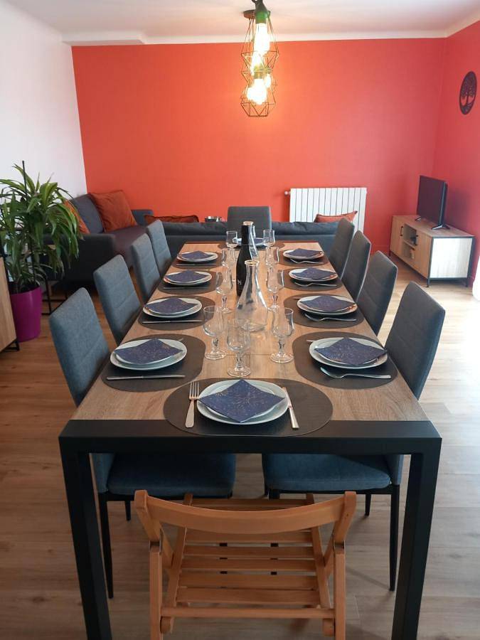 Location de vacances pour 10 personnes, avec jardin dans Orée-d'Anjou - 2