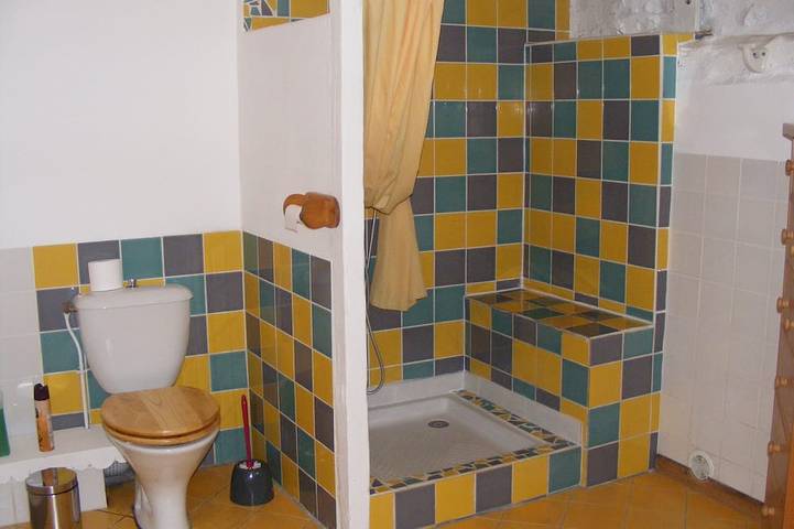 Gîte pour 4 personnes, avec piscine ainsi que terrasse et jardin à Martel - 4