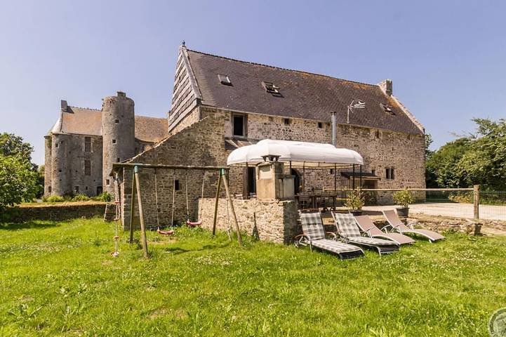 Gîte pour 12 personnes, avec jardin