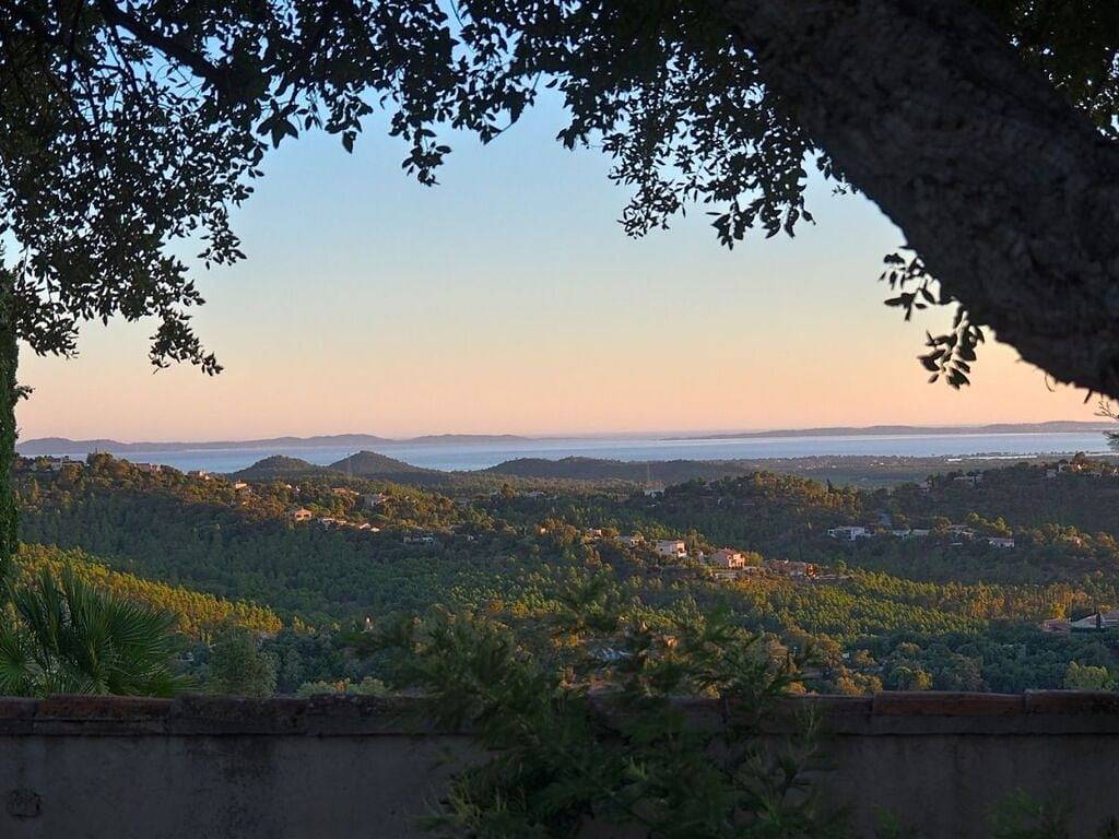 Villa Valcros Cómoda residencia de vacaciones in La Londe-les-Maures, Region de Toulon