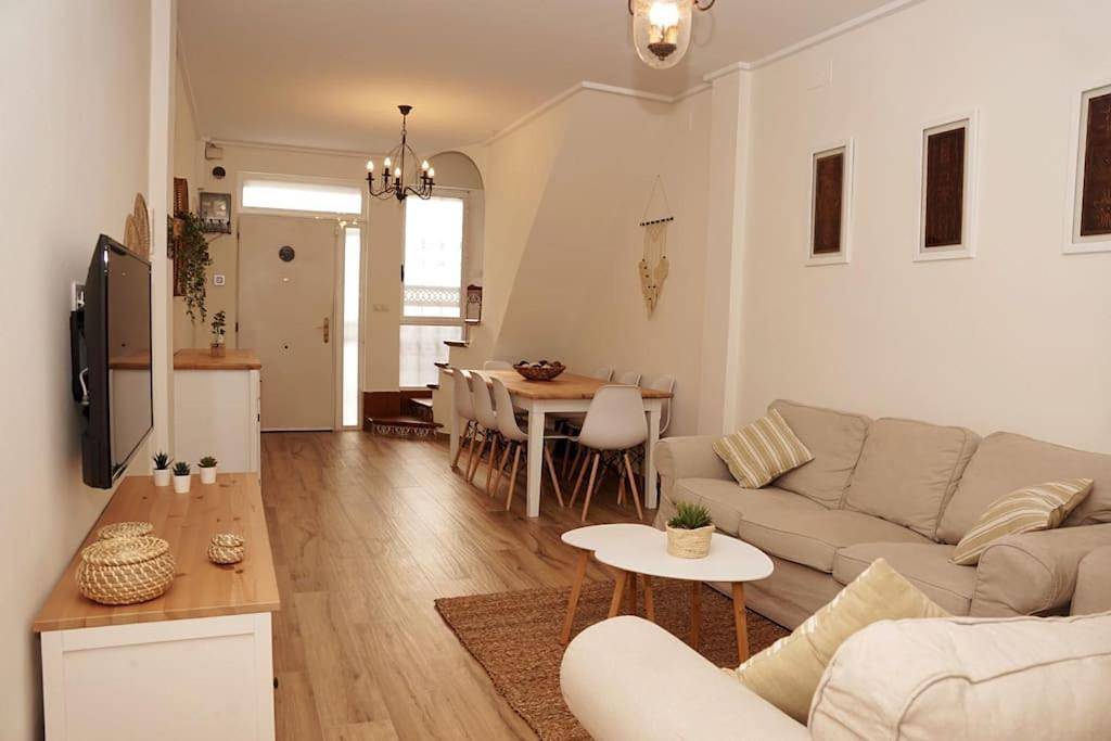 Four-Bedroom House in Valencia, Costa de Valencia