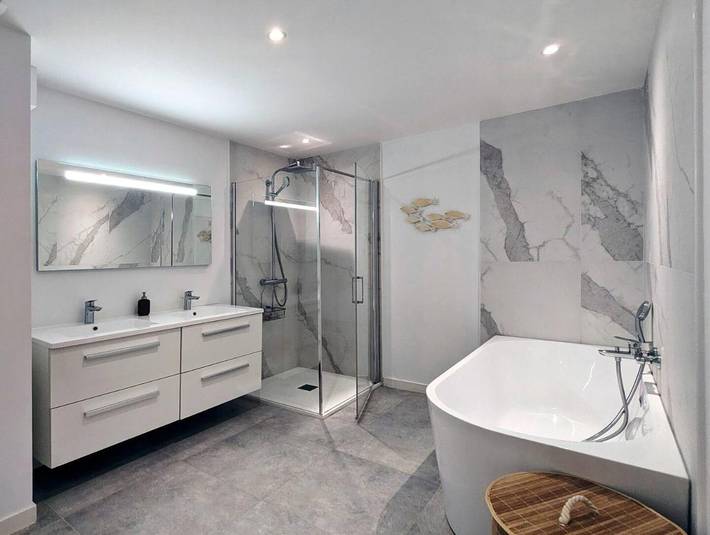 Villa pour 9 personnes, avec jardin ainsi que piscine et vue à Carqueiranne - 3