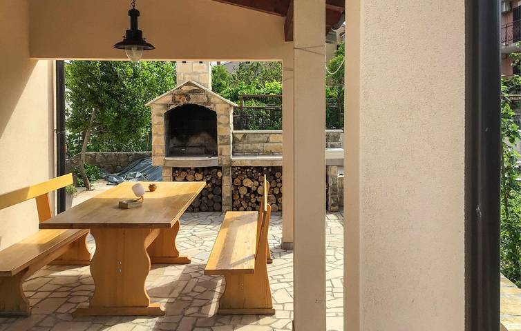 Gîte pour 5 personnes, avec jardin et terrasse, animaux acceptés à Cres - 3