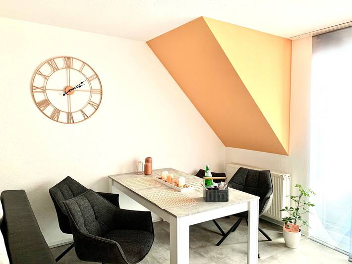 Ganze Ferienwohnung, Cottbus Apartments Apricot Apartment mit Balkon - Apricot Apartment mit Balkon in Cottbus, Lausitz