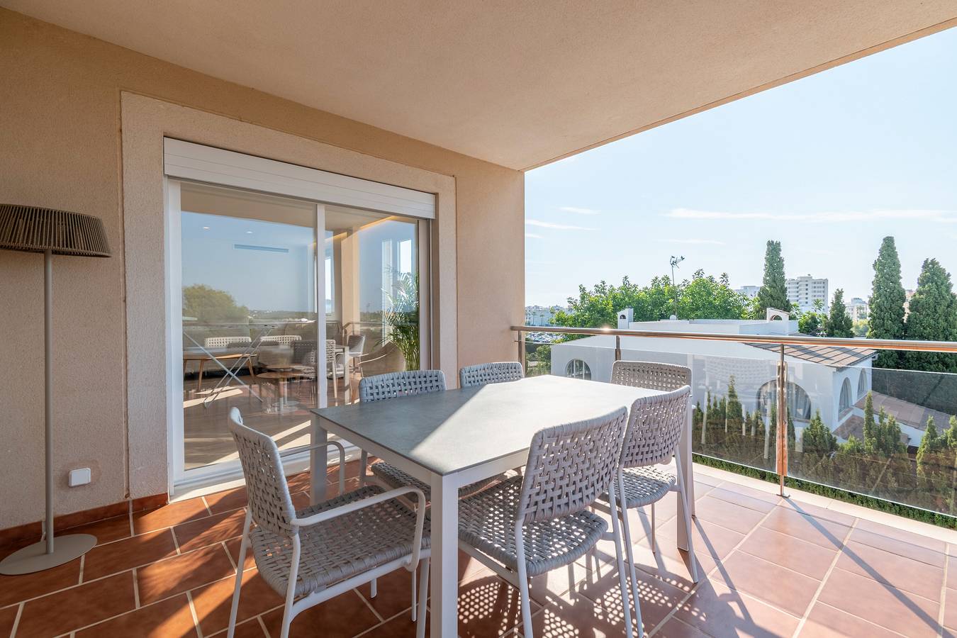 Ganze Wohnung, Apartment 'Las Palmeras 3' mit Gemeinschaftspool, Wlan und Klimaanlage in Cala Millor, Son Servera