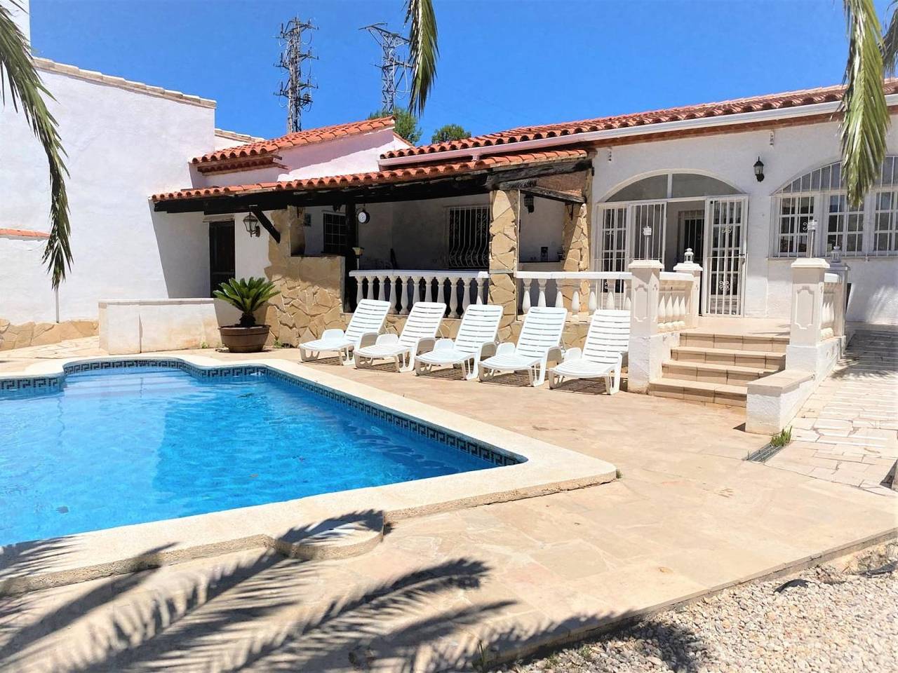 Villa indépendante avec piscine privée, pour 10 personnes in Les Tres Cales, Terres de l'Èbre