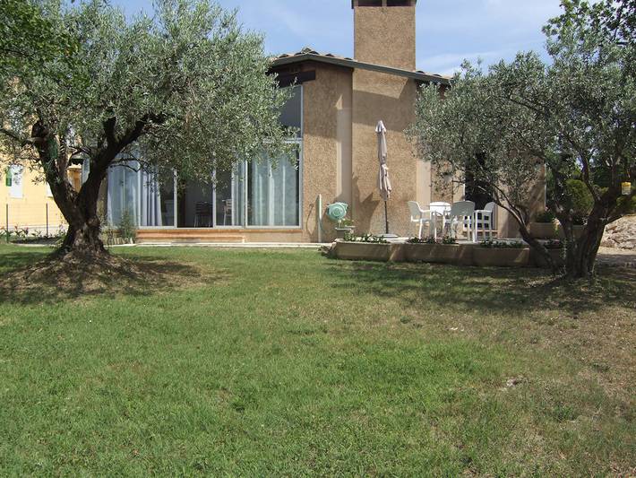 Location de vacances pour 5 personnes, avec jardin et terrasse à Caromb - 3