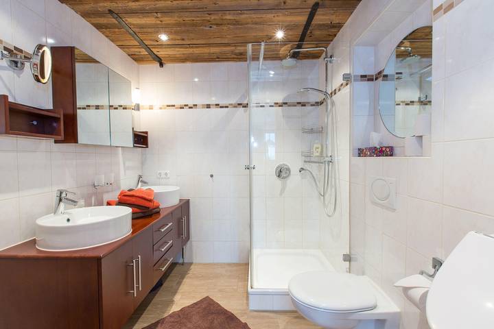 Ferienwohnung für 5 Personen, mit Garten und Pool, mit Haustier in Lenggries - 3