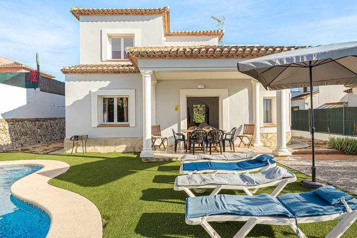 Villa für 6 Personen mit Terrasse in Beniarbeig, Costa Blanca
