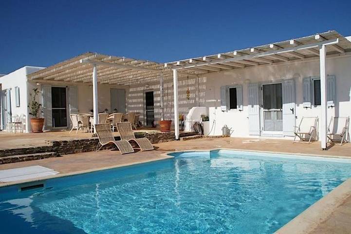 Villa pour 6 personnes, avec balcon et vue ainsi que jardin et piscine dans Antiparos - 2