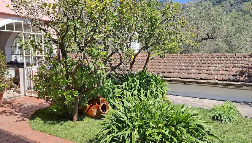 Ferienwohnung für 3 Personen, mit Pool und Garten, mit Haustier in Prelà