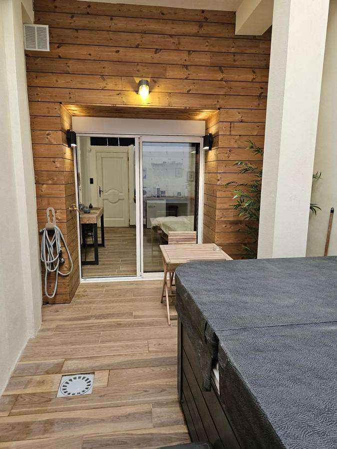 Maison d’hôte pour 3 personnes, avec jacuzzi et terrasse dans la Creuse - 2