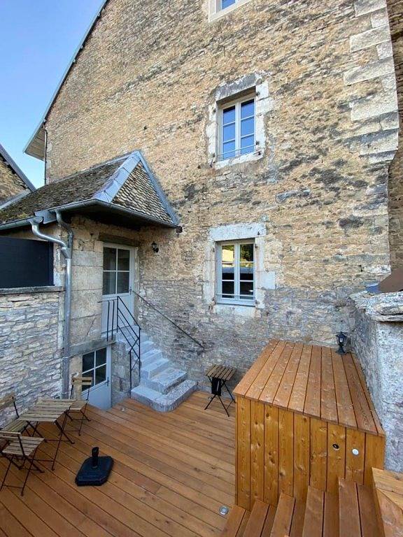 Les Muses, ancien Hôtel Particulier au cœur de ville in Ornans, Doubs