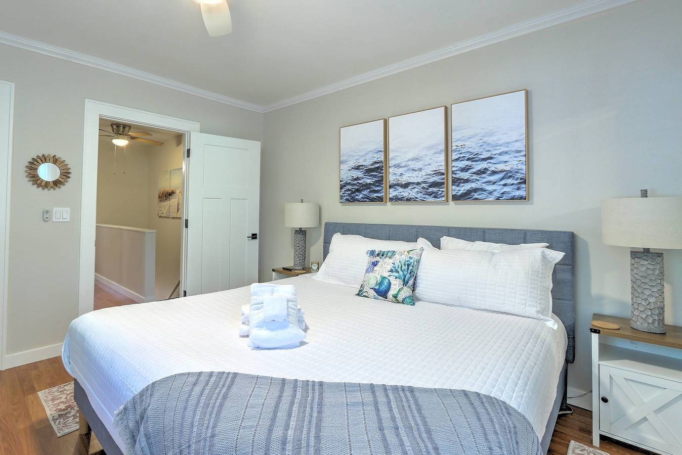 Entire apartment, Steps to Beach-Hilton Head Condo-Pet Friendly in Folly Field, Beaufort County