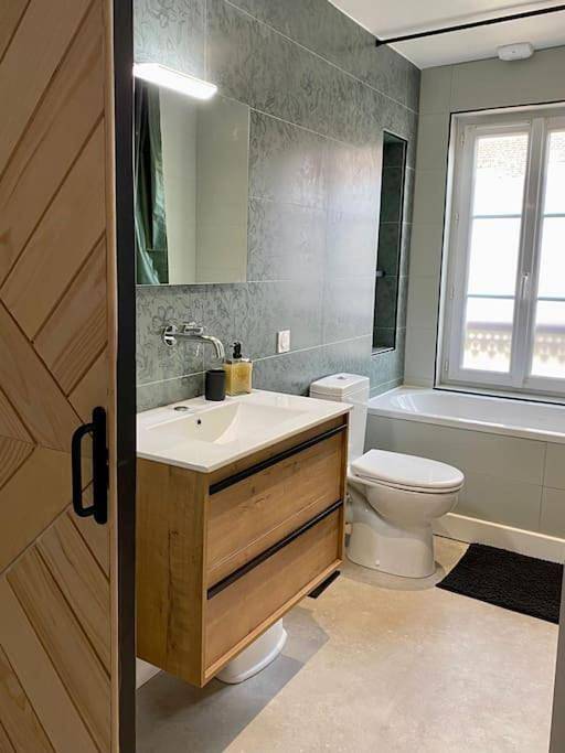 Location de vacances pour 15 personnes, avec jardin à Damville - 3