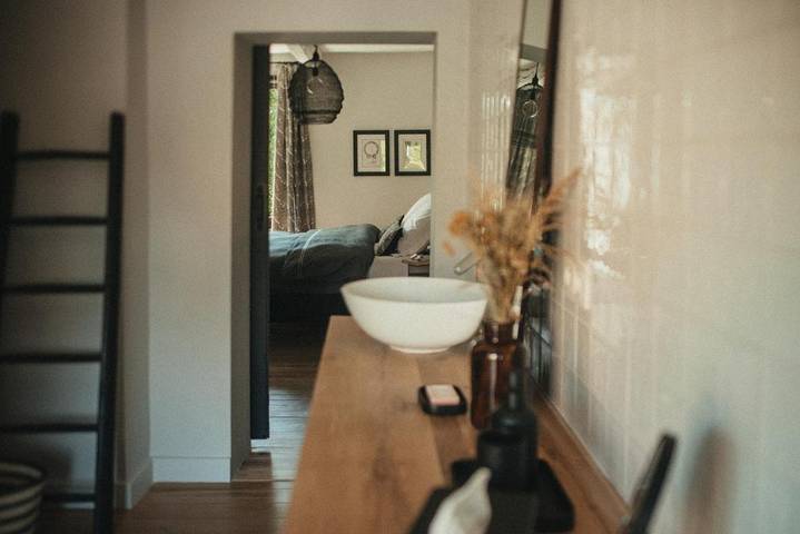 Location de vacances pour 2 personnes, avec vue et jardin dans Jemeppe - 2