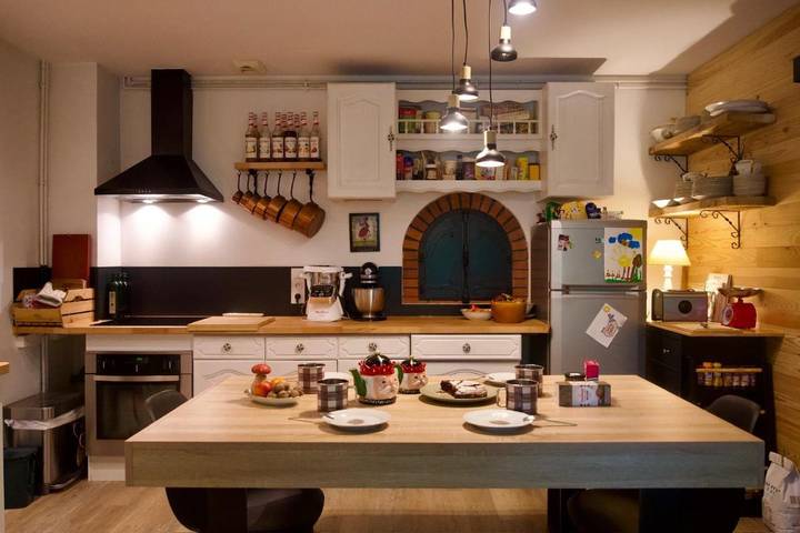 Location de vacances pour 6 personnes, avec vue ainsi que jardin et terrasse, animaux acceptés à Tendu - 3