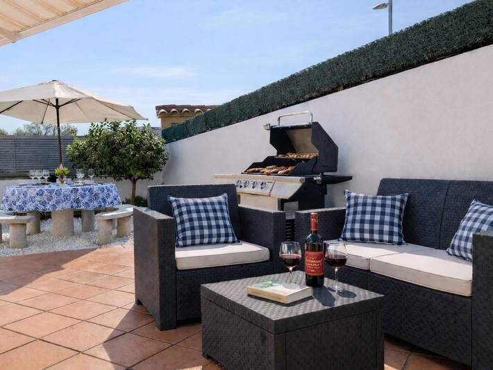 Ferienhaus für 6 Personen, mit Balkon und Garten in Roses