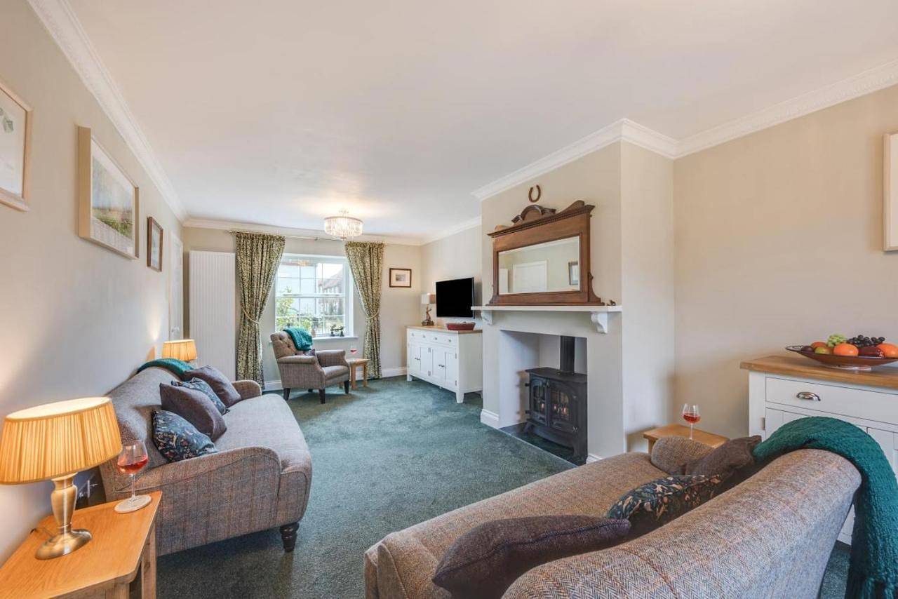 3 Bed in Holt oc-2280 in Holt, Norfolk Coast