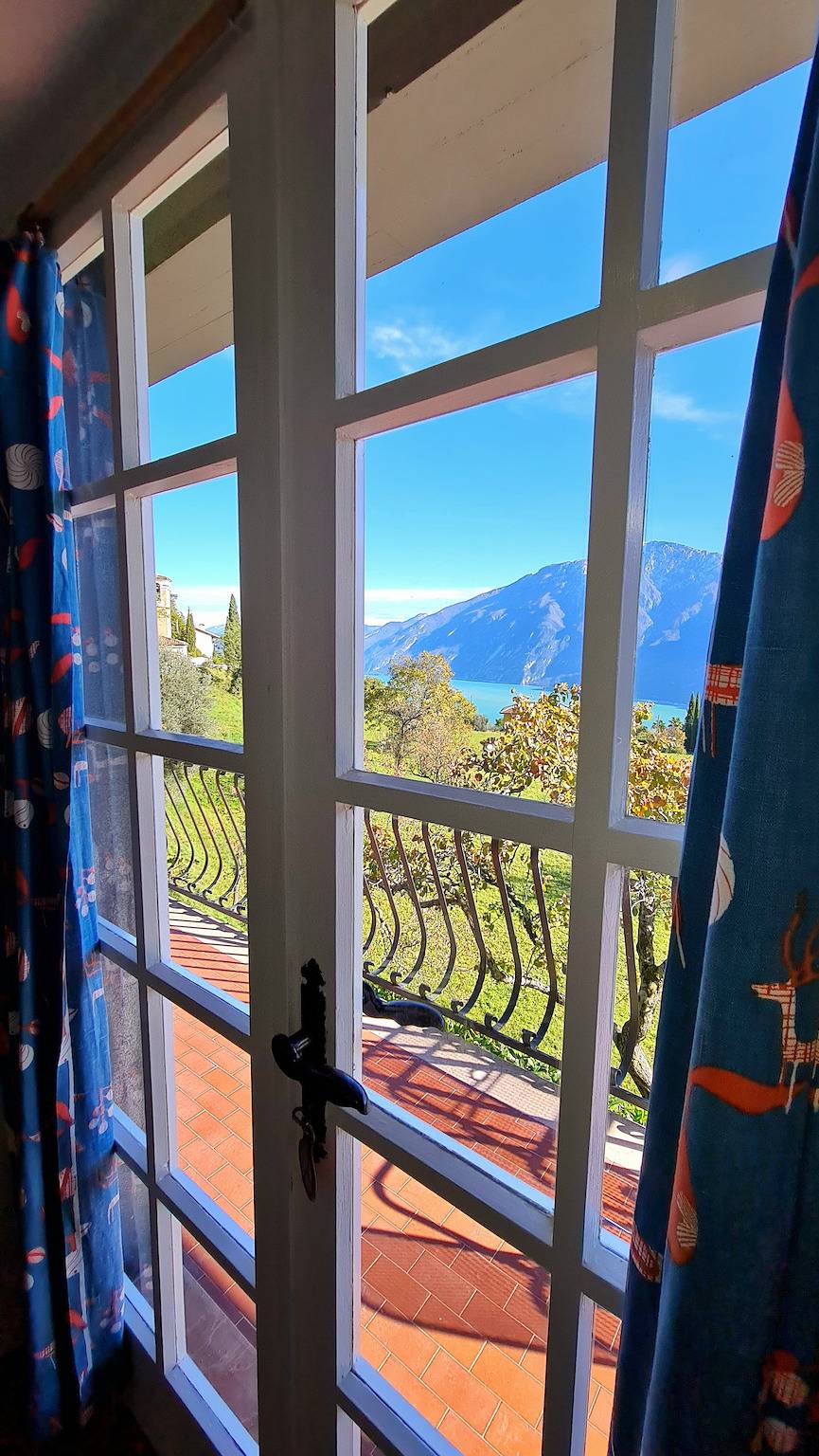 Ganze Wohnung, Country House Casa Marisa Balcony lake view in Tremosine, Gardasee-Berge